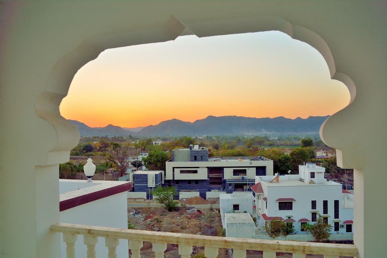 Tiger Hill Homestay Удайпур Экстерьер фото