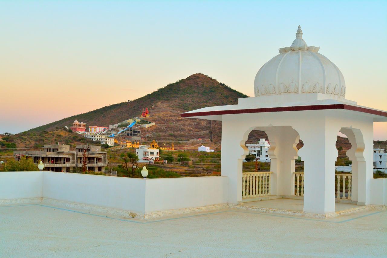 Tiger Hill Homestay Удайпур Экстерьер фото